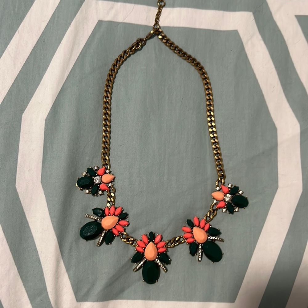 Green and pink gold necklace